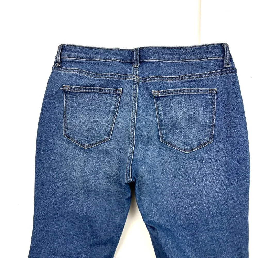 New Directions Skinny Women's size 10PS Medium Wash Blue Denim‎ jeans